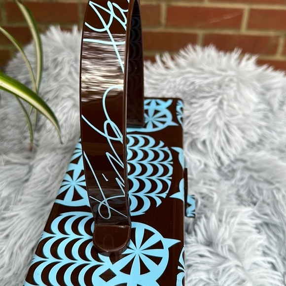 Art and fashion collide. Kim Dalzell purse. Lucite. Signed by artist. … - Picture 7 of 12